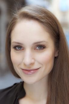Alexandra Stein photo 10