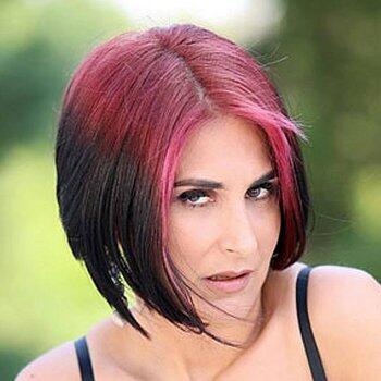 Helen Xatzi photo 2