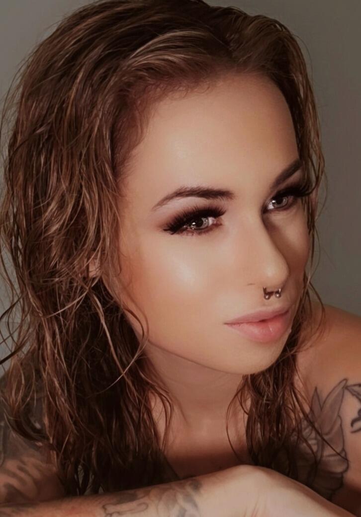Sessa Skye — fotos e vídeos +18