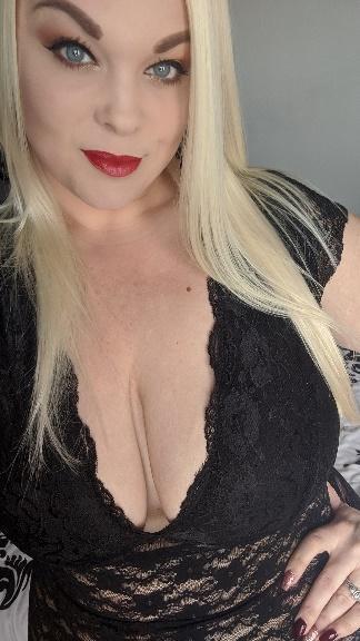 Vallery Vixen