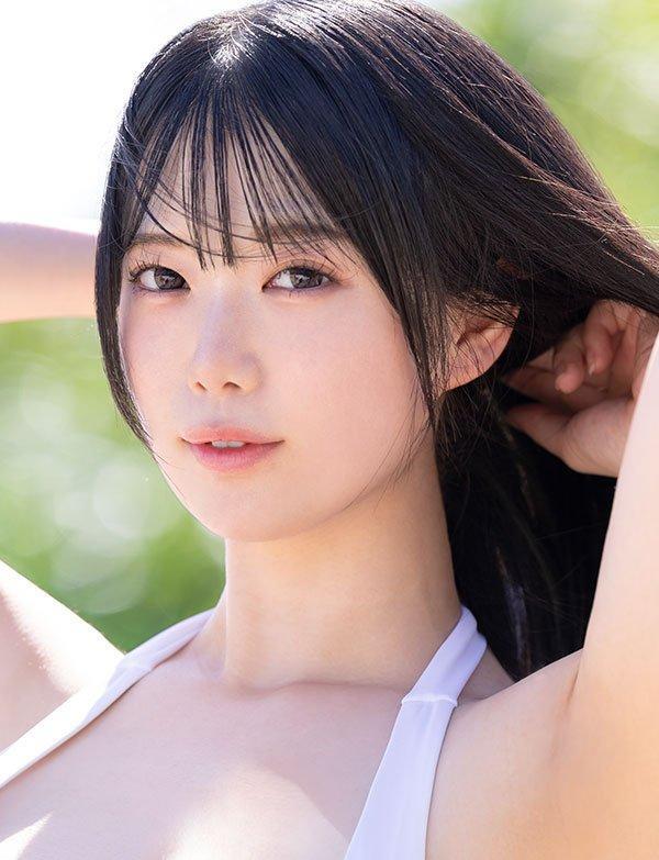 Okui Chiharu — fotos e vídeos +18