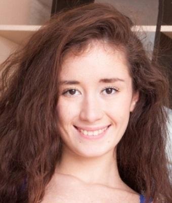 Lara Lee — fotos e vídeos +18