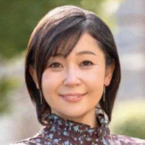 Izumi Kinue — fotos e vídeos +18