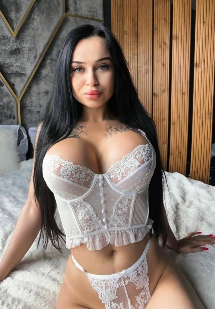 Cassy Shine — fotos e vídeos +18