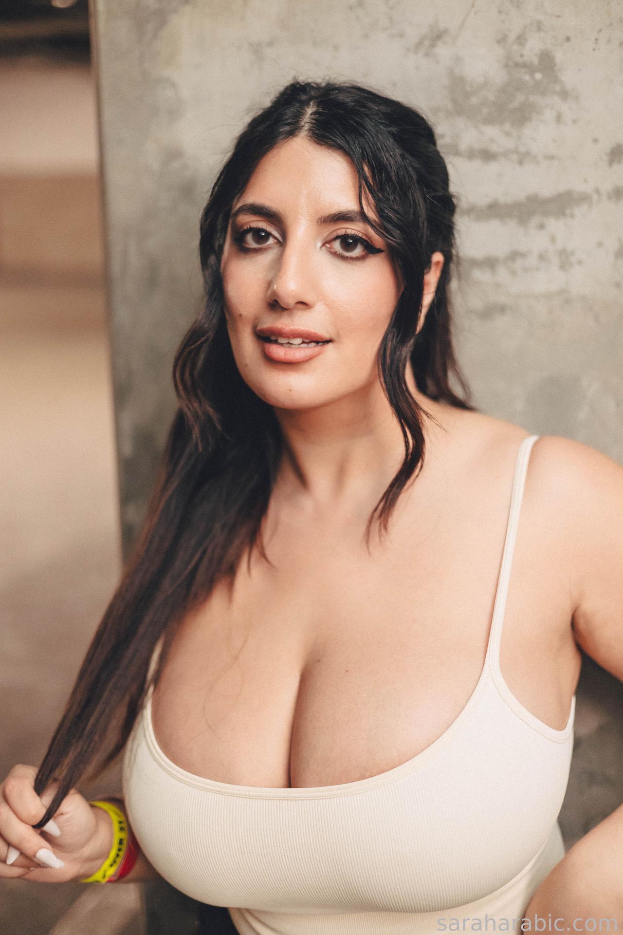 Sarah Arabic photo 6