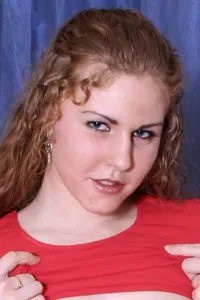 Adel photo 3