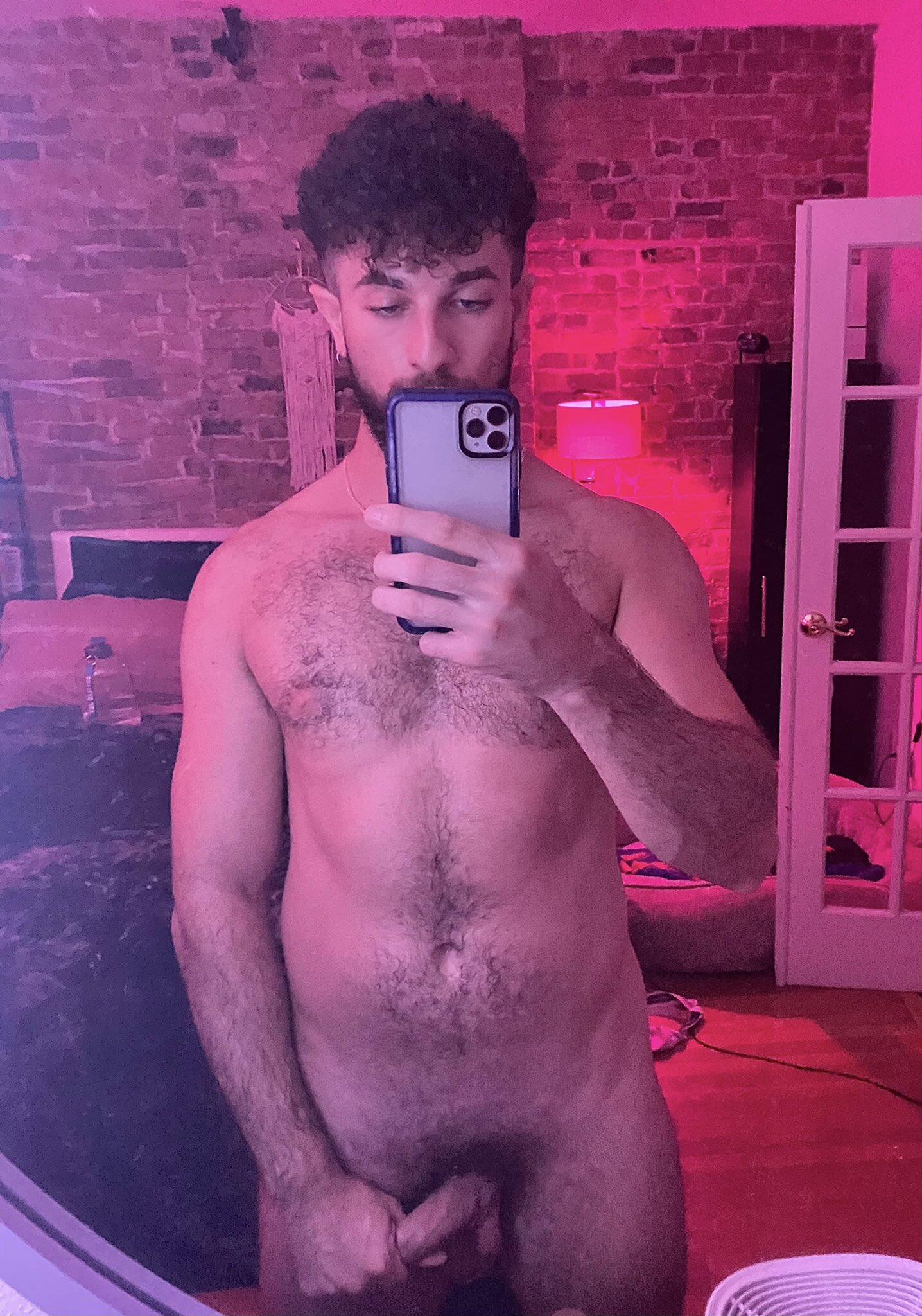 Drew James photo 2