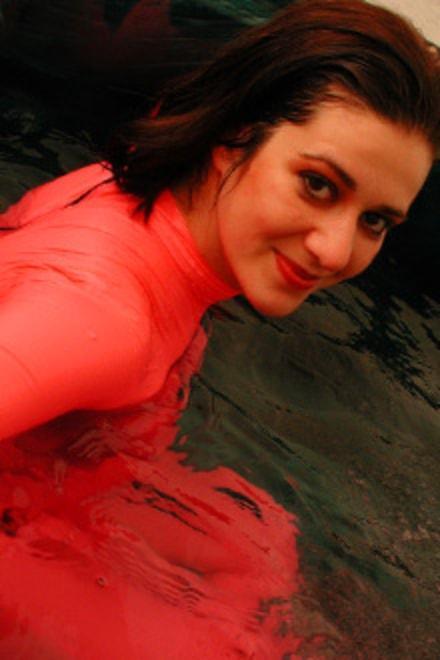 Nicole Pregnant — fotos e vídeos +18