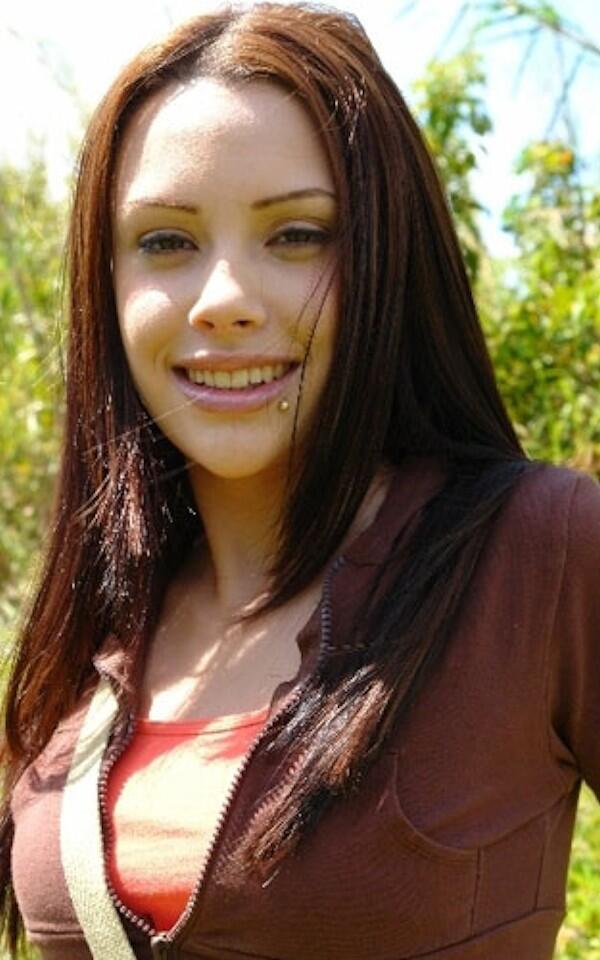 Julissa Delor photo 4