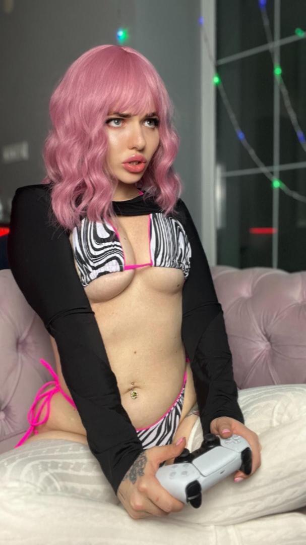 TP-manyvidsdesiredbabyx-tasting-sweetness