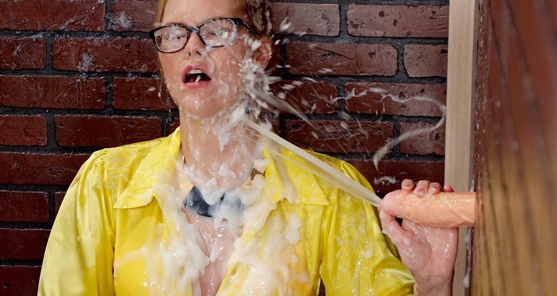 A Huge Slime Wave for Izzy Delphine