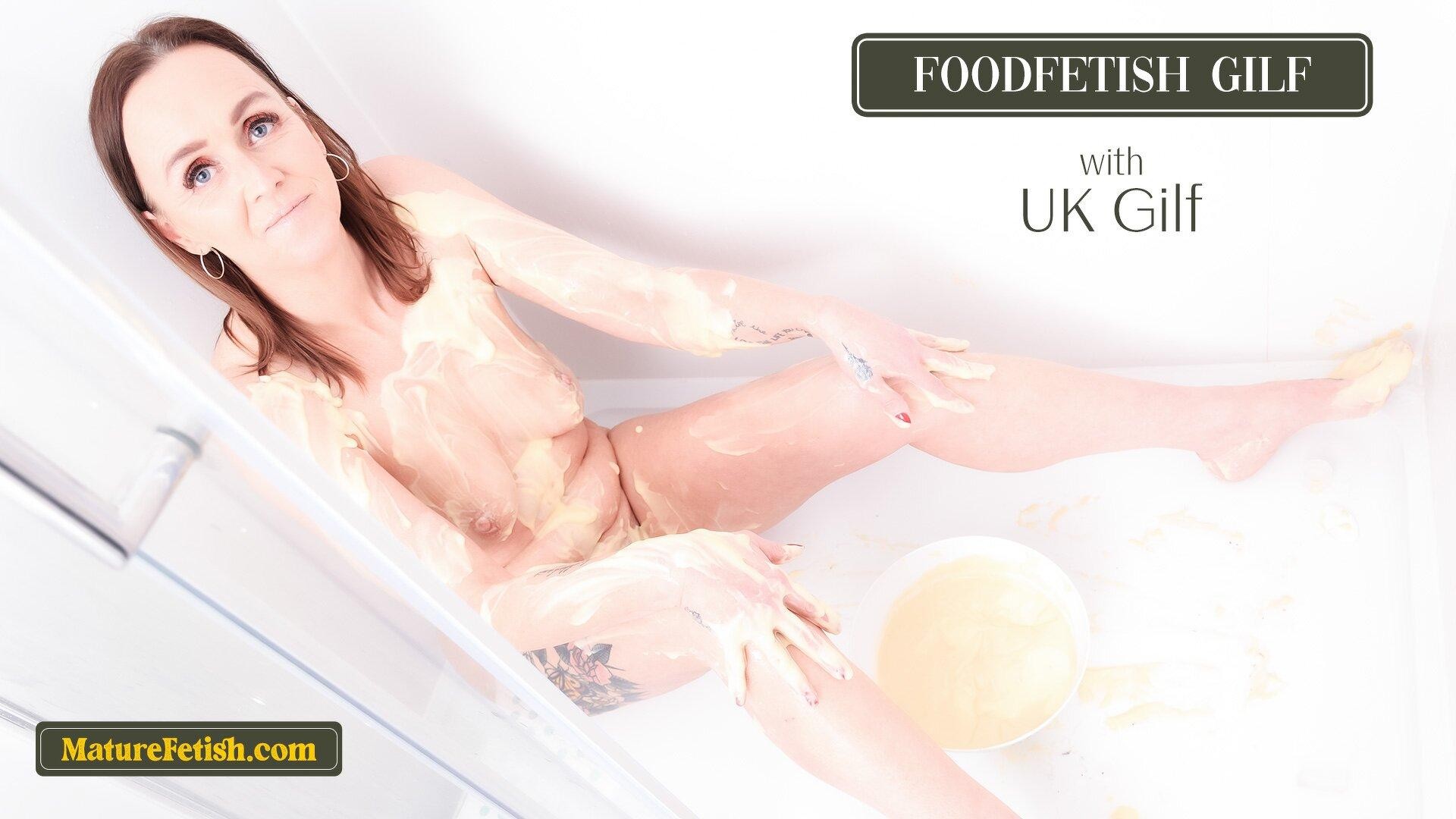 Foodfetish Uk Gilf Making a Mess!