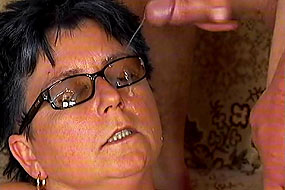 Mature MILF Gets Cumshot