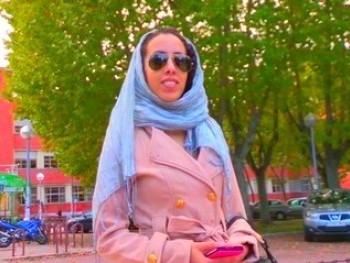 La Hija Del Jeque: 21 Anitos, Nayara. Recien Aterrizada Del Mundo Arabe Entra En El Occidental Por La Puerta Grande Follando Con John Grey