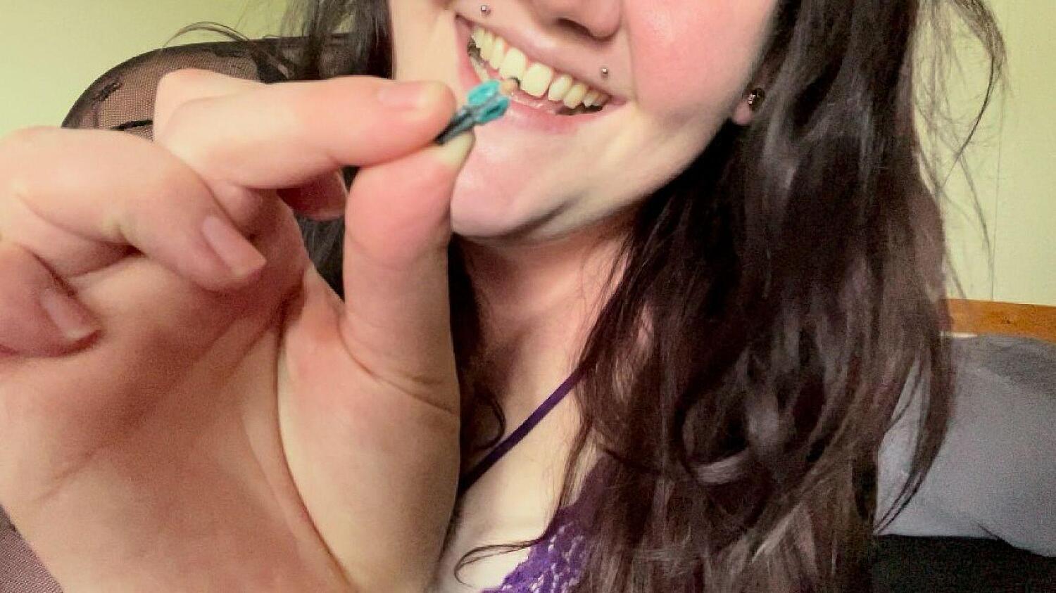 BBW Giantess Finds A Tiny To Play With