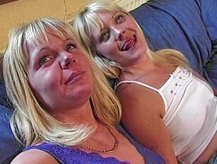 Royal Reamers: Debbie Tomlins and Karen