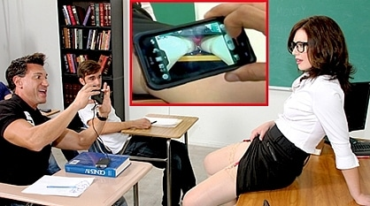 Sex Bomb Sarah Shevon in Extreme Classroom Gangbang