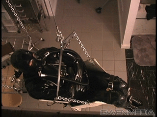 Head Games Part2 - Screenshot 1 of 4 - BDSM