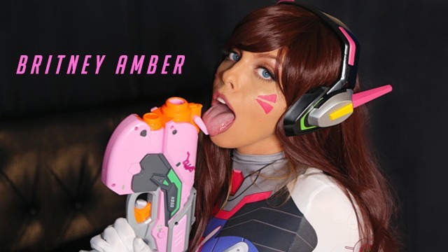 Dva Blows Soldier 76 - Overwatch Cosplay