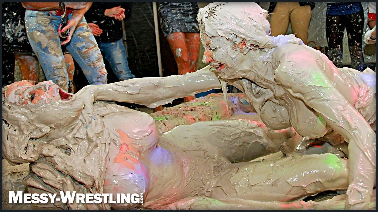 Tattooed Beauty, Ripped Clothes & Lots of Mud Covered Booby & Booty!