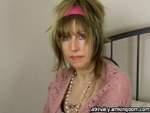 Lizzy - Mature And Hairy