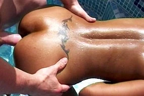 Amateur Girls in Pool Porn