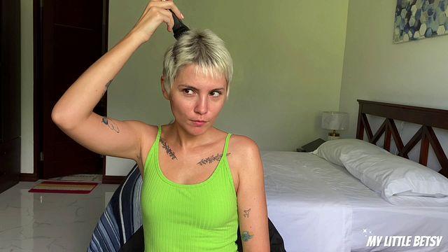 Exclusive Video! Betsy Shaves Her Head