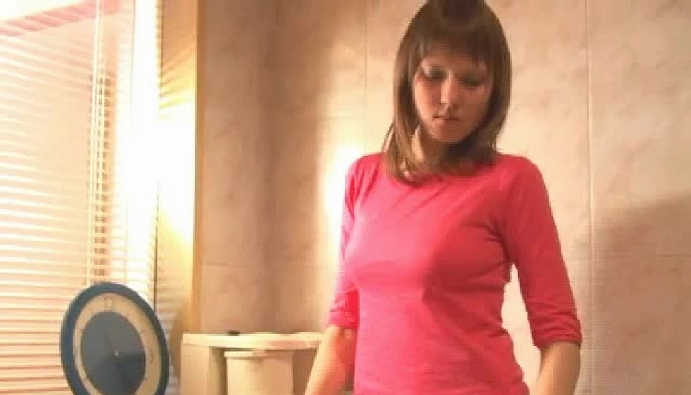 Anabell Shaking Ass