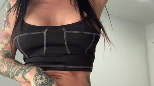 Toy Blowjob With Squirting