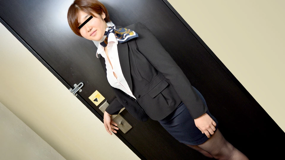 Chunky Cabin Attendant: I Want to Get on Your Jumbo Quickly