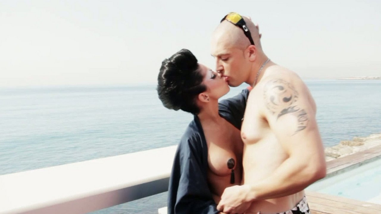 Aris Dark Enjoys Taking Dick By The Water