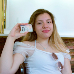 A Posh 18-Year-Old Future Lawyer Wants to Debut in Porn with an Old Man! "I Know I'm Worth This"