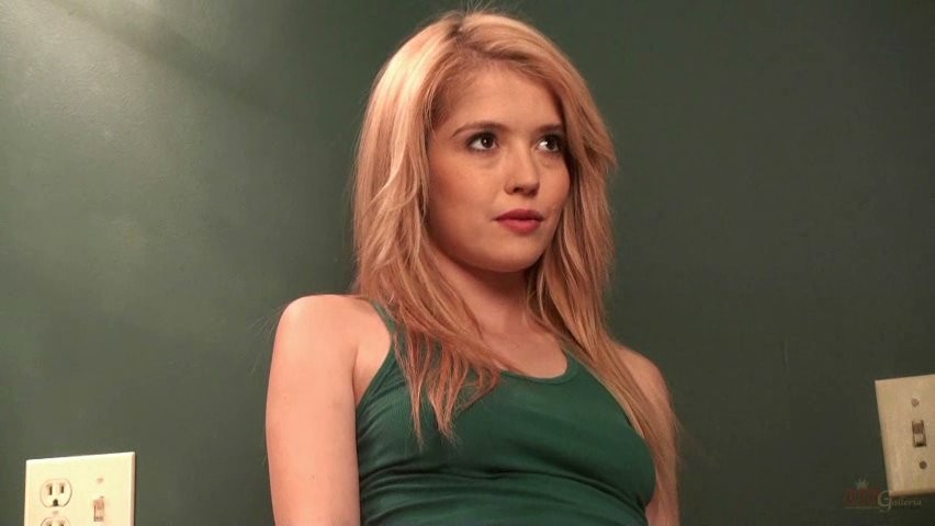 Tiffany Fox - Watersports