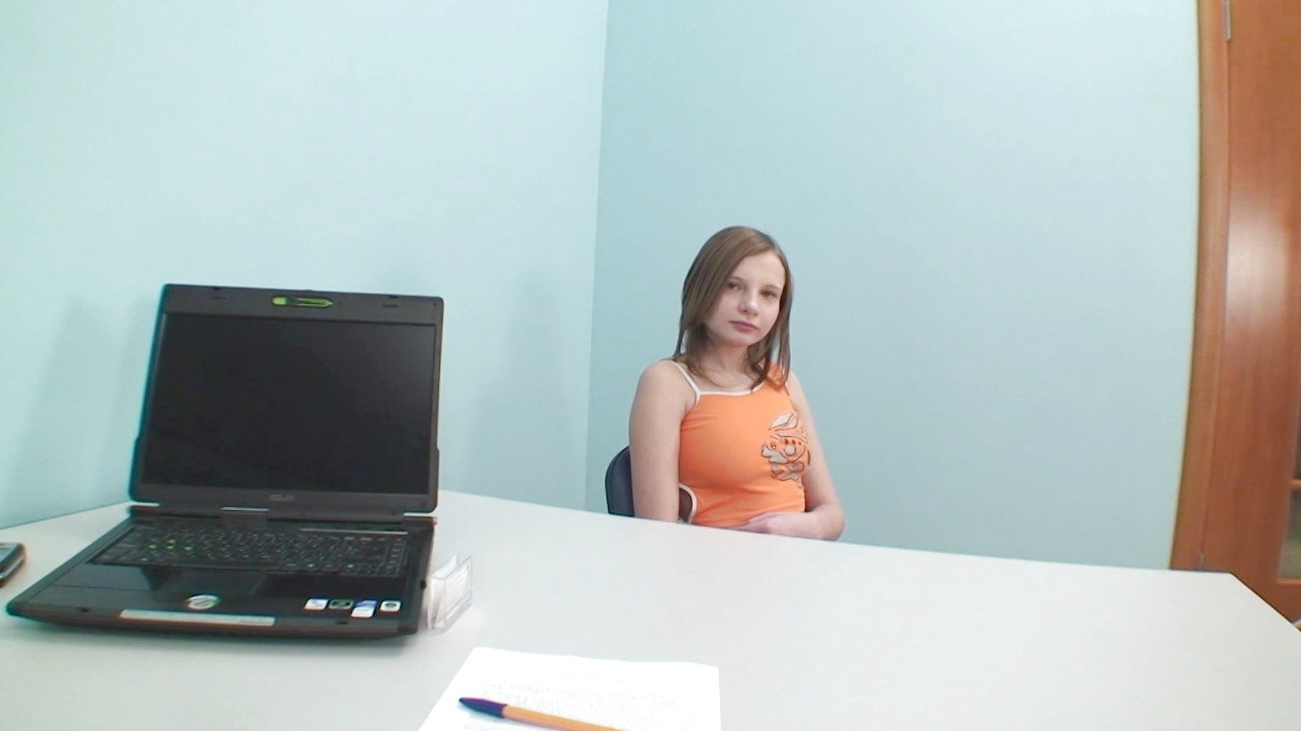 Barely Legal Teen Takes Her First Anal Exploration and Atm Facial