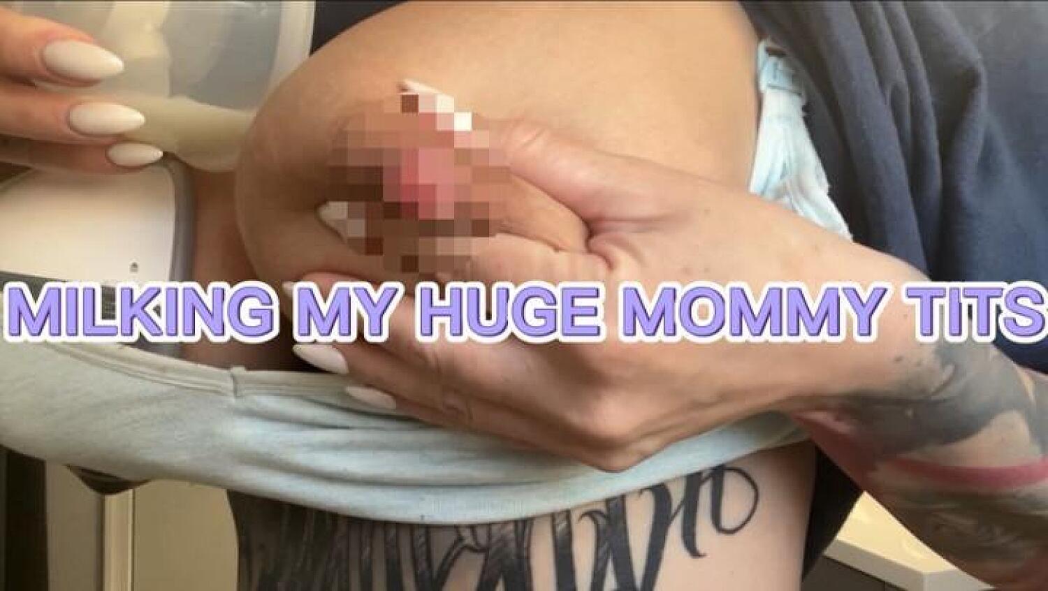 Milking My Huge MILF Tits