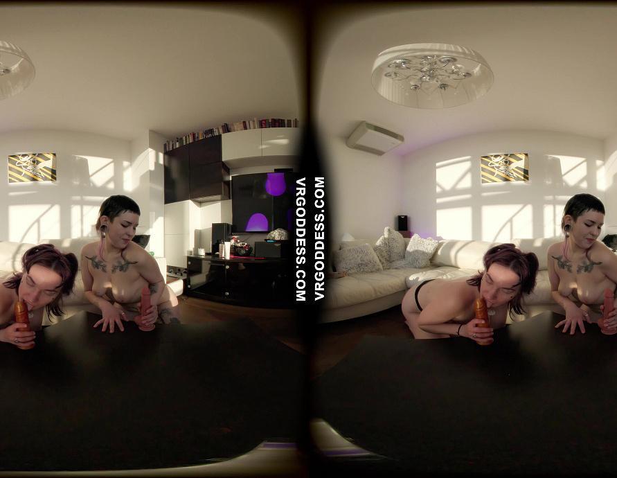 Ellah And Sam Sucking And Fucking Double Barrel Dildos