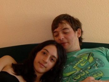 Nueva Parejita En Fakings : Lucy y Rober Estan Muy Nerviosos, !Debutan En El Porno!