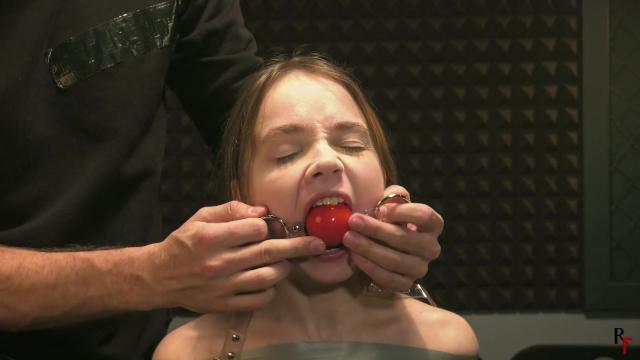 Arina Gag Test For A Tiny Girl With A Roomy Mouth