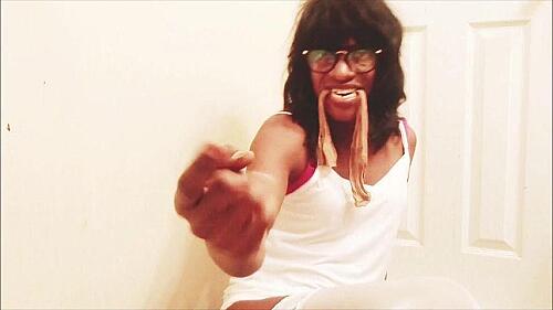 Amateur Transgender Girl Is Funny