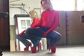 Renata Fetish Shooting