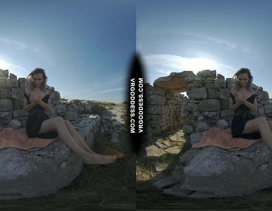 Poppy Risky Public Masturbation in Ancient Ruins on Vacation and Getting Caught by Tourists