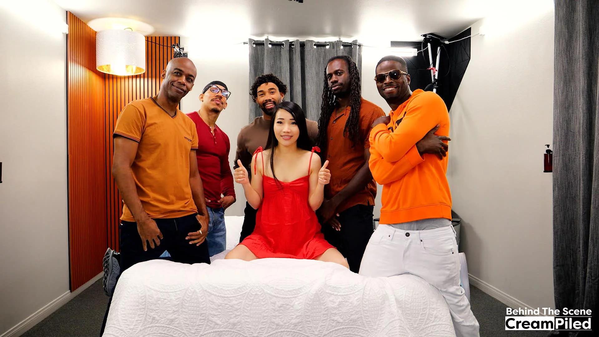 BTS - Kiki King