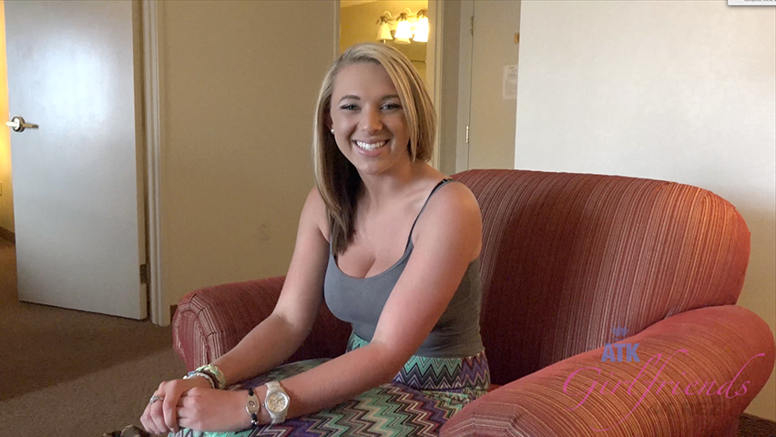 Brooke Leaves an Impression on Vegas