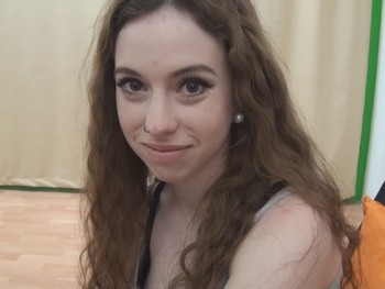 Raul Shows Us Her Pretty 19Yo Girlfriend. Leyra, You Are Yummy!