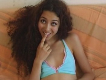 Introducing Safia, the Moroccan Teen That Went Straight to Us From Her Residence
