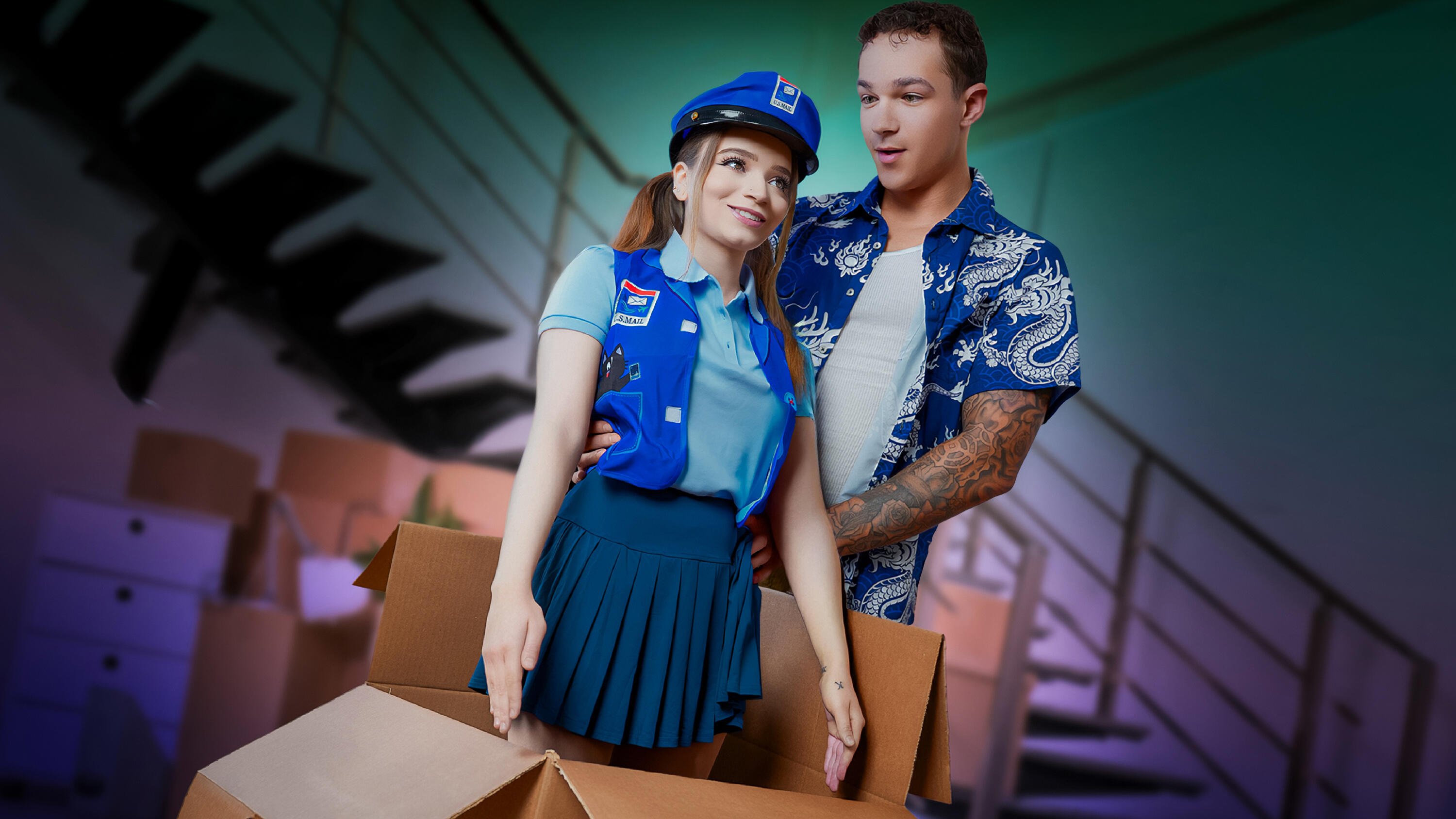 "Why Did You Order A Sex Doll That Looks Like Me?!" Little Mailwoman Gets A Big Package