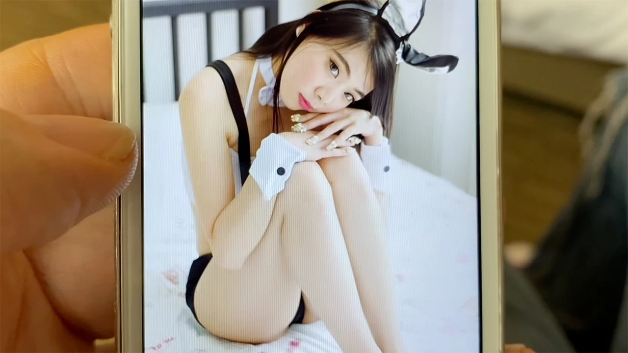 Asian Bunny Suit Sexiness