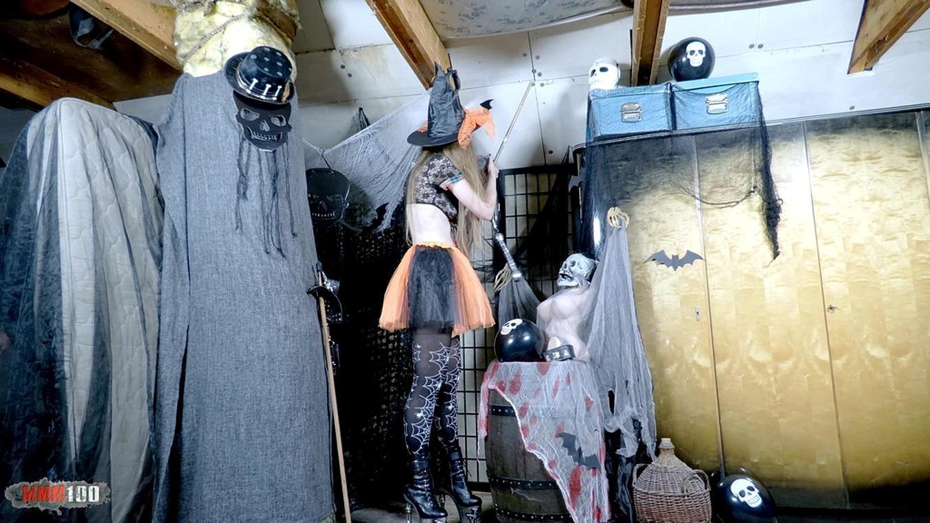 Halloween Frenzy: Terry In Freaky Rabbit Costume Fucks Hard Belgian Witch Alice Maze