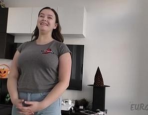 Big Boob Model Vanessa Klein Masturbating with a Black Corn on the Cob Dildo Whilte Casting Couch
