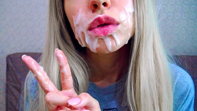 Cute Classmate Asks to Fuck Her Mouth! I Cum Twice, Her Panties in Sperm